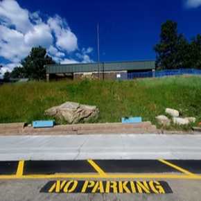 King Murphy Elementary seen from the parking lot